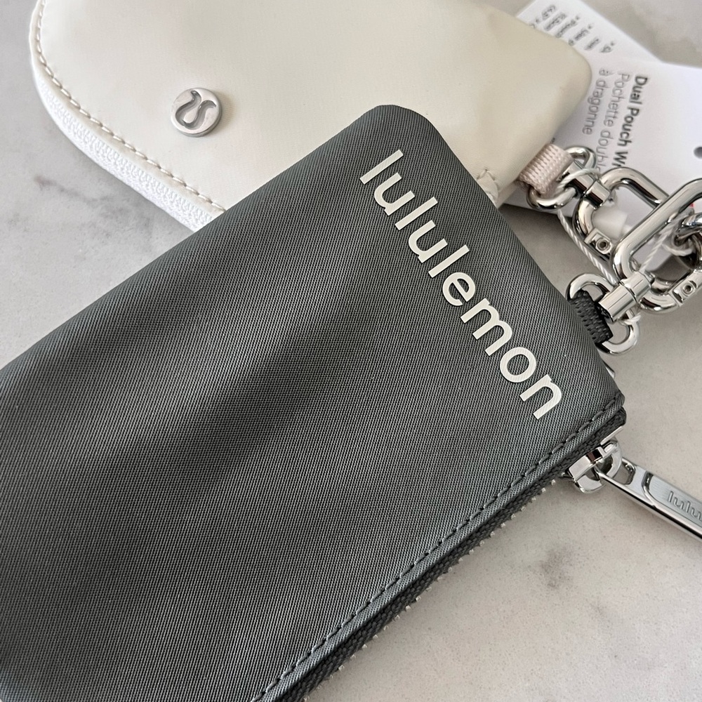 Lululemon Dual pouch wristlet Key fob